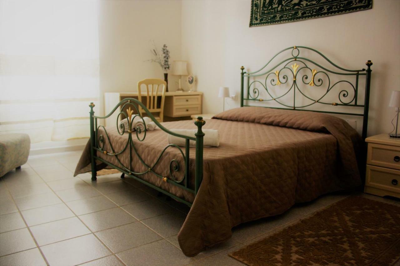 Casa Gandamar B&B Santa Teresa Gallura Eksteriør billede